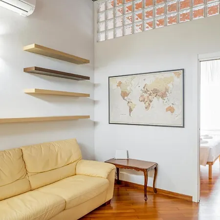 Florence Statuto Apartment With Small Courtyard Exterior photo